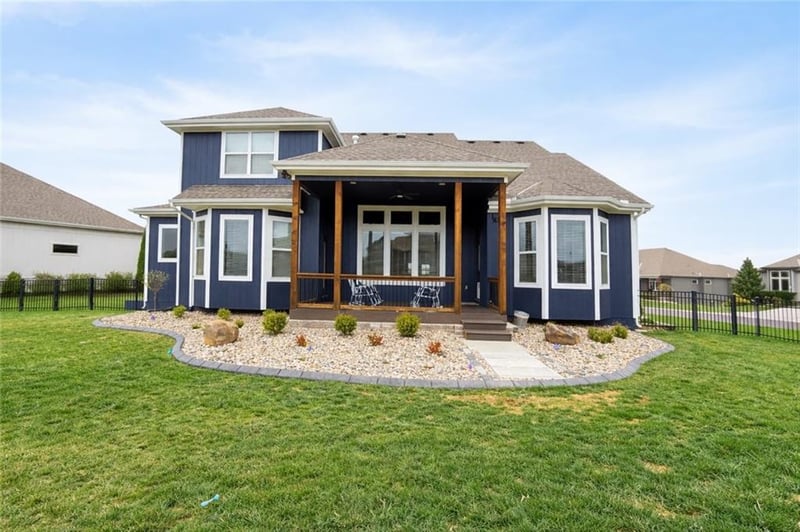 12901 170th St, Overland Park, KS 66221