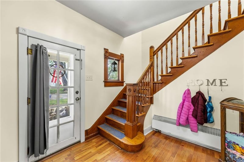 303 Wea St, Paola, KS 66071