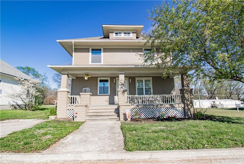 503 Orange St, Concordia, MO 64020