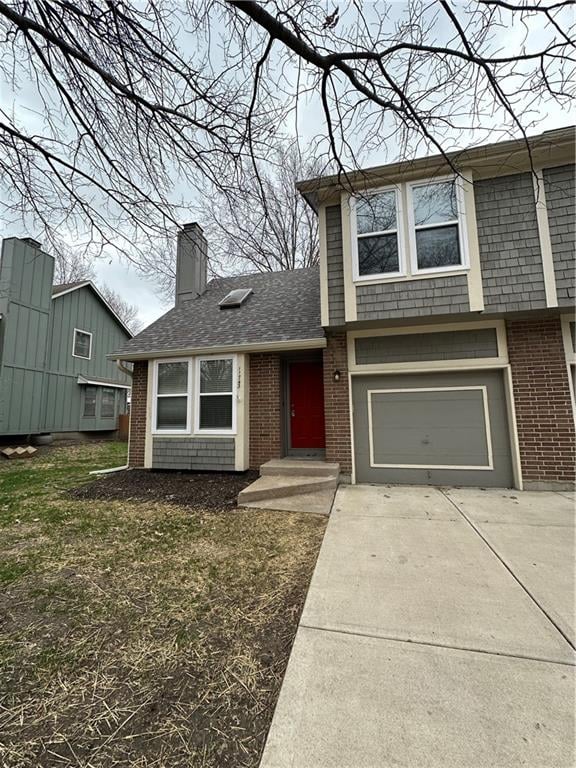 11743 Oakmont St, Overland Park, KS 66210