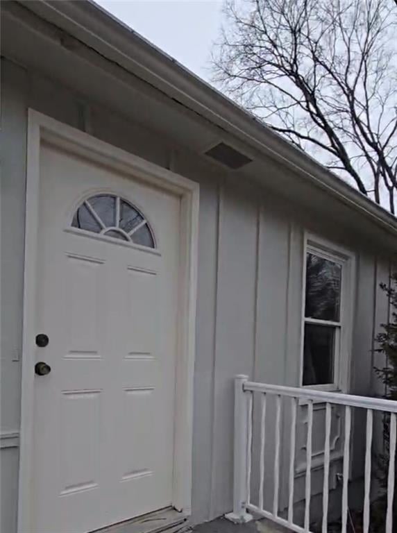 9815 James A Reed Rd, Kansas City, MO 64134