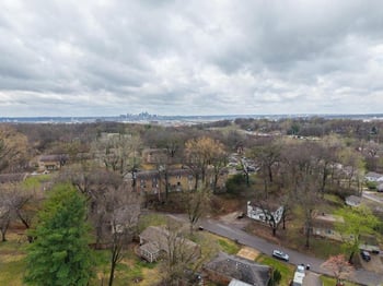 623 NE Woodlawn St, Kansas City, MO 64116
