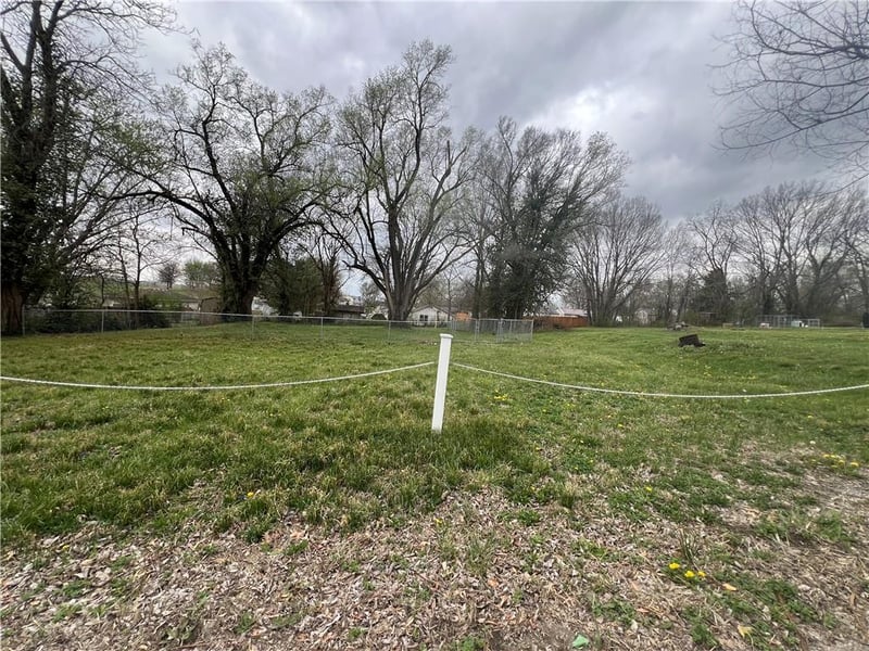 614 Second St, Richmond, MO 64085