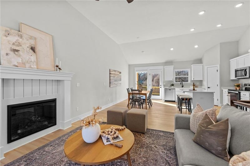 3416 Iowa St, Leavenworth, KS 66048
