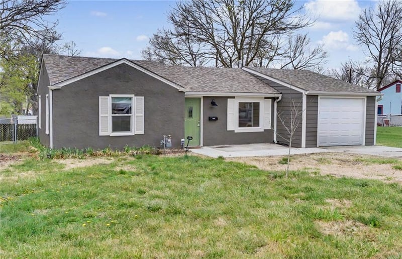 1106 50th Dr, Kansas City, KS 66106