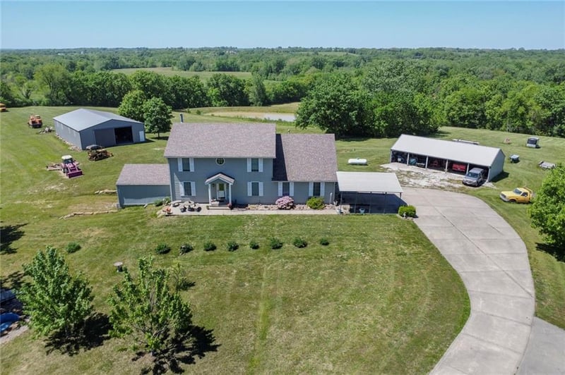 19412 Shanks Rd, Holt, MO 64048