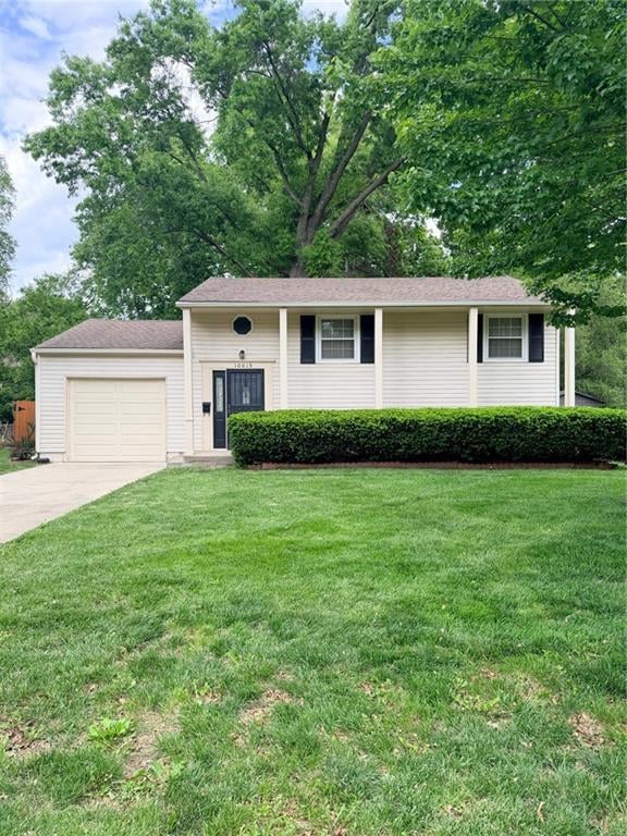 10015 Kessler Dr, Overland Park, KS 66212