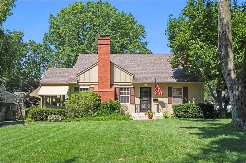 5324 Fairway Rd, Fairway, KS 66205