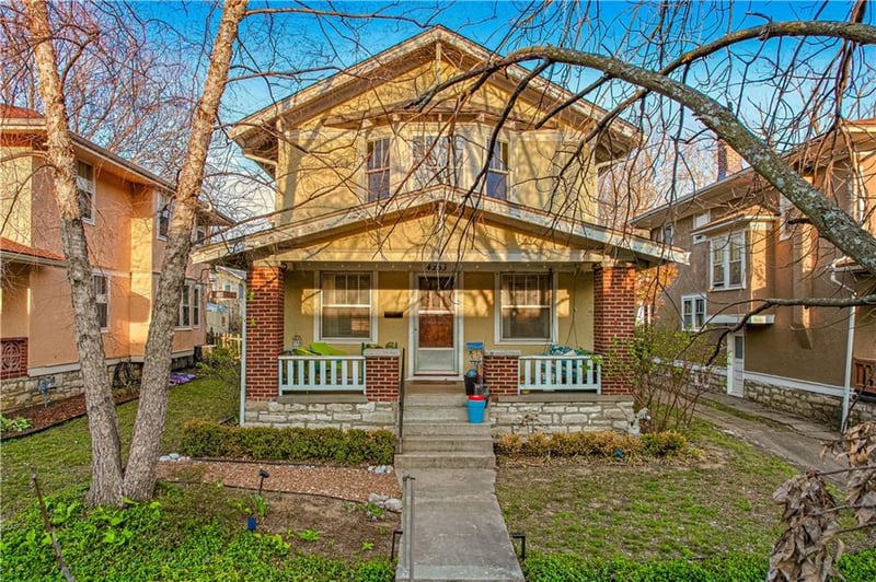 4233 Mercier St, Kansas City, MO 64111