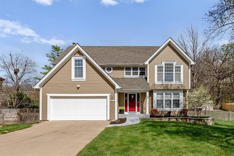 13216 55th Ter, Shawnee, KS 66216
