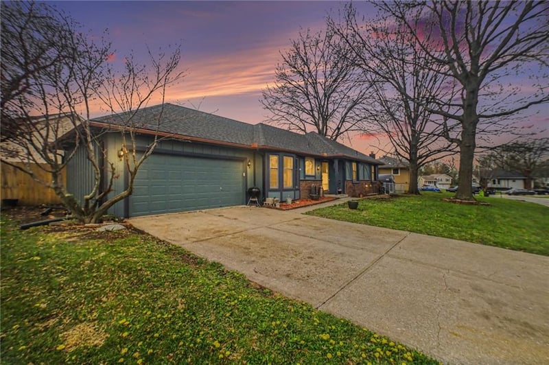 16819 Blaine Ave, Belton, MO 64012