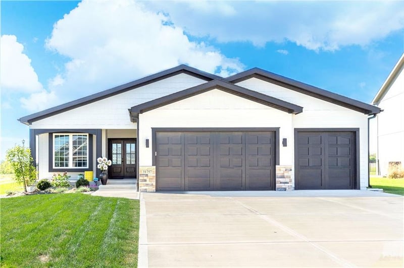 31757 168th Ct, Gardner, KS 66030