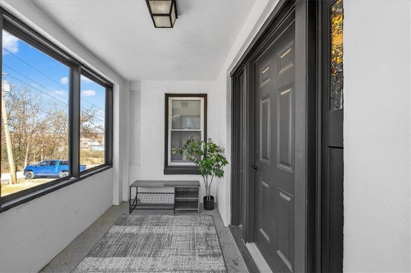 3541 78th St, Kansas City, MO 64132