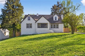 3541 E 78th St, Kansas City, MO 64132