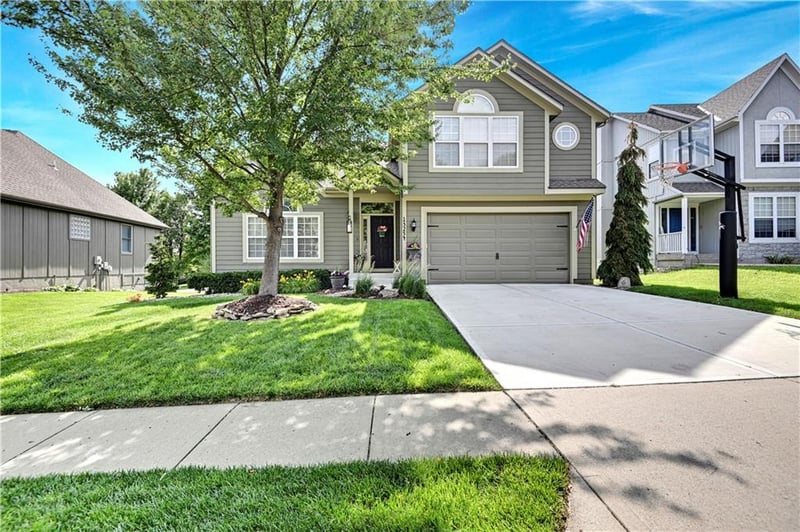 13254 Reeder St, Overland Park, KS 66213