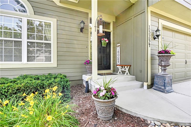 13254 Reeder St, Overland Park, KS 66213