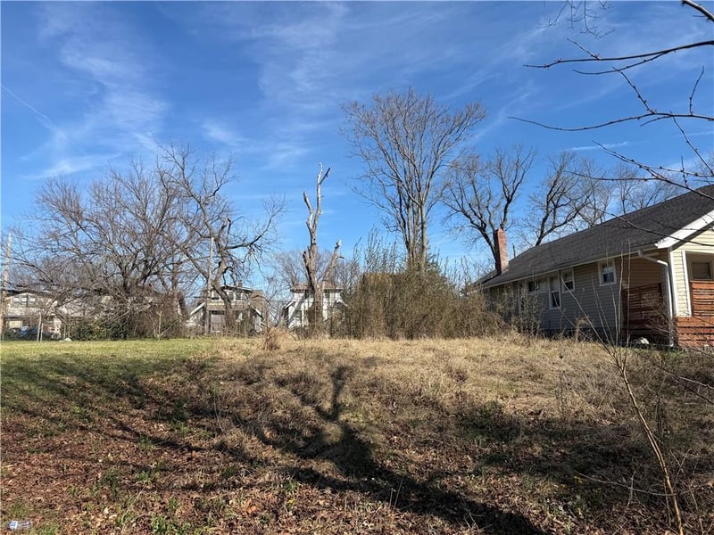 6625 Brooklyn Ave, Kansas City, MO 64132