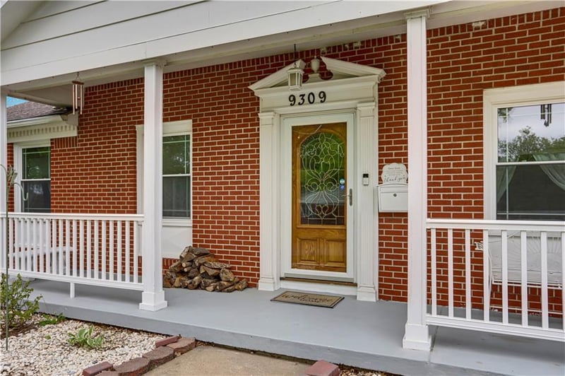 9309 30th St, Independence, MO 64052