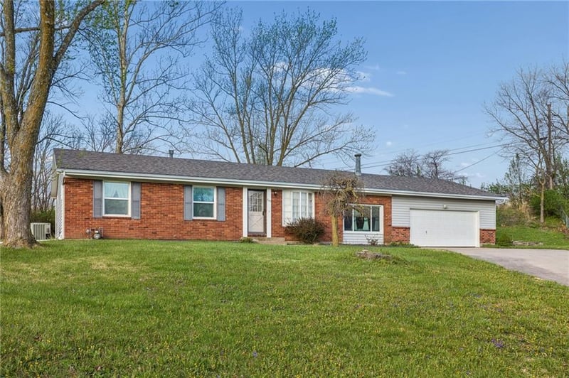 843 Sherrill Ave, Liberty, MO 64068