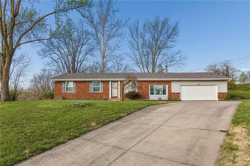 843 Sherrill Ave, Liberty, MO 64068