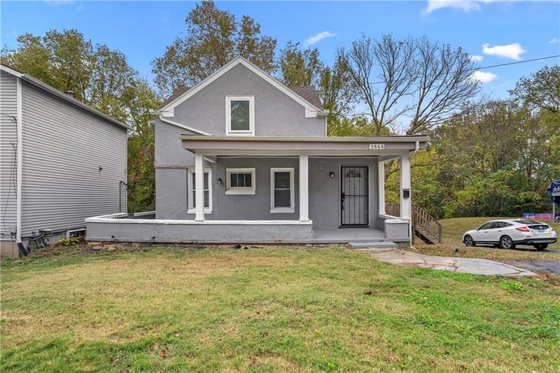 3868 59th St, Kansas City, MO 64130