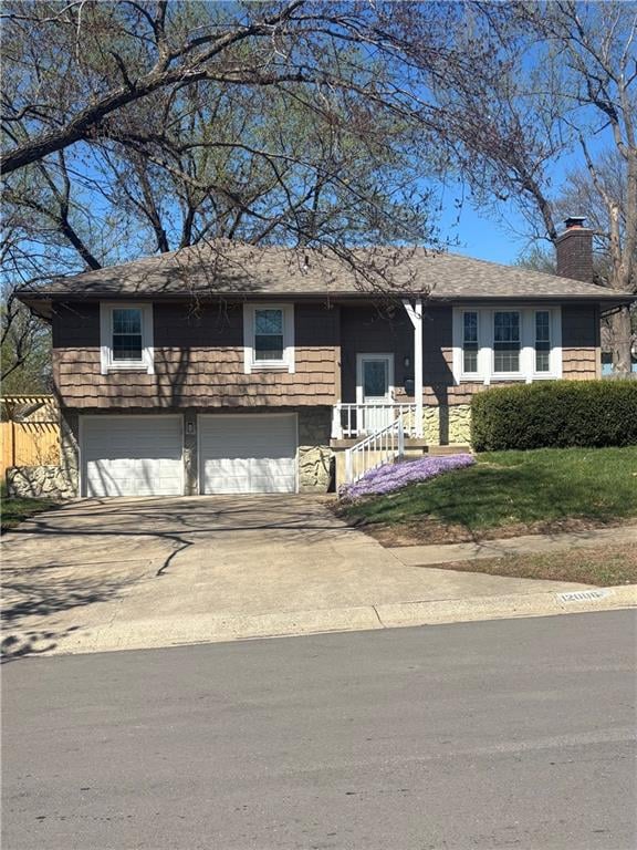 12006 58th St, Kansas City, MO 64133