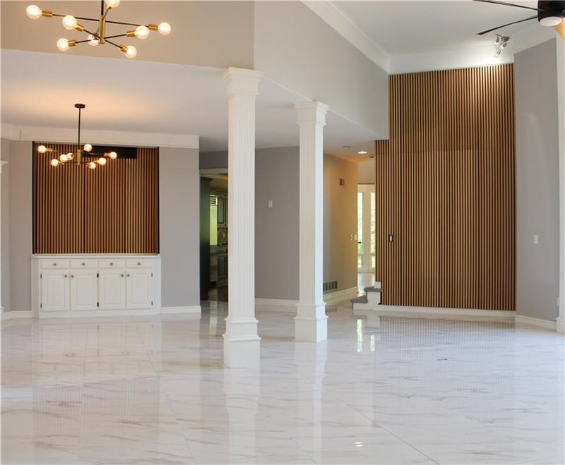 601 Forestpark Ln, Lee's Summit, MO 64081
