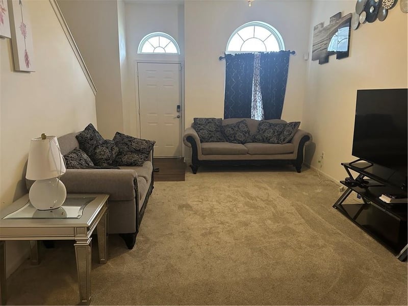 5713 Norton Ave, Kansas City, MO 64130