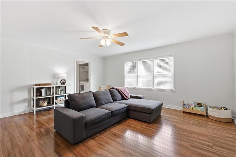421 88 St, Kansas City, MO 64114