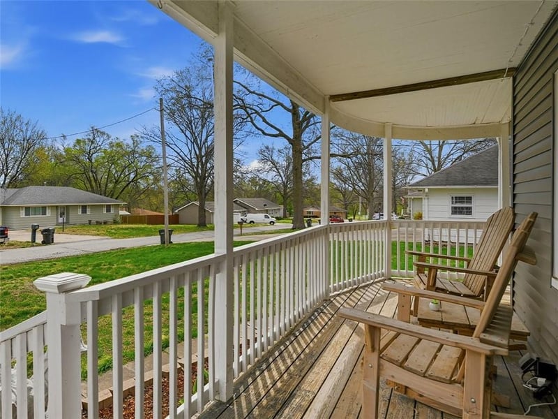 2804 Garland St, Leavenworth, KS 66048
