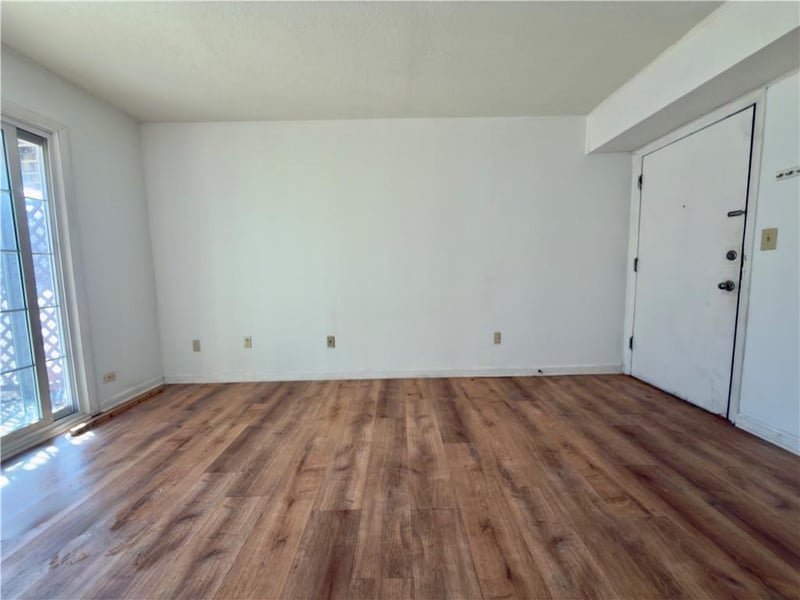 255 Michigan St #11-56, Lawrence, KS 66044