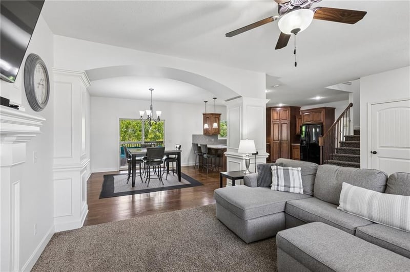 3400 NW 50 St, Riverside, MO 64150