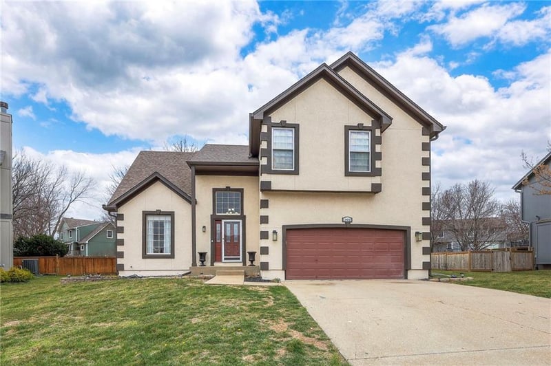 13933 Kaw St, Olathe, KS 66062