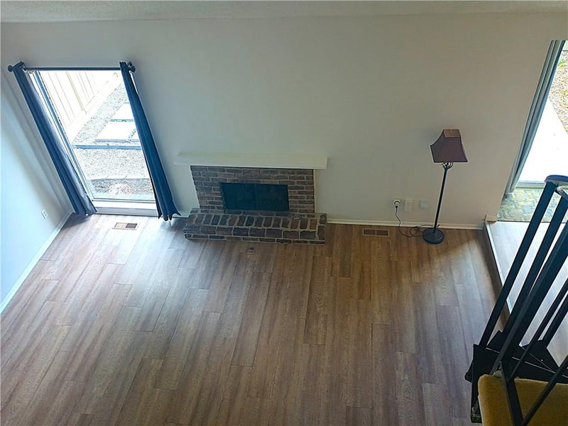 12209 79th Ter, Lenexa, KS 66215