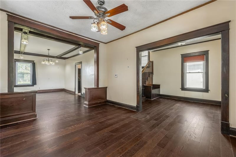 3810 Wyandotte St, Kansas City, MO 64111