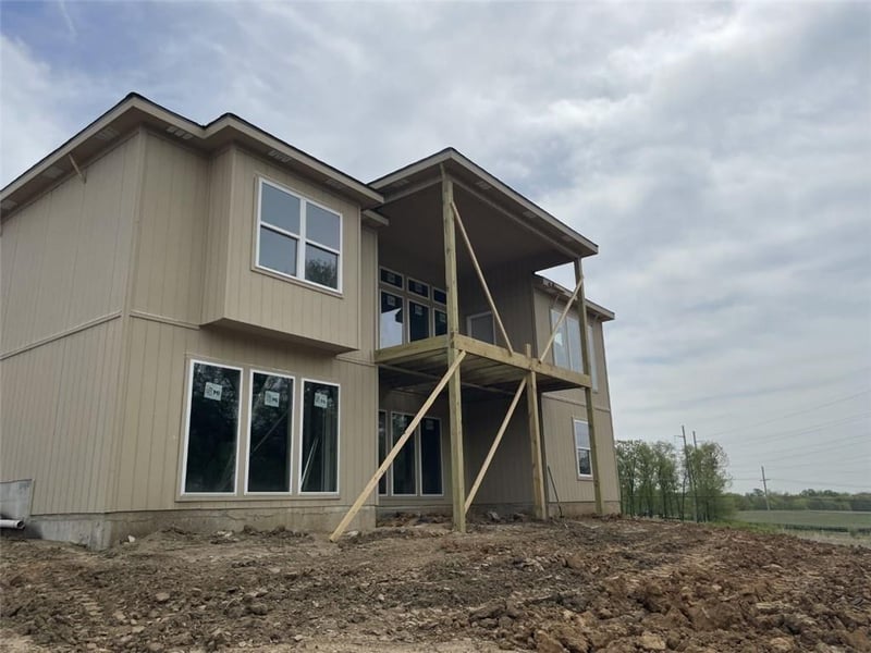 8820 Colorado Ave, Kansas City, MO 64156