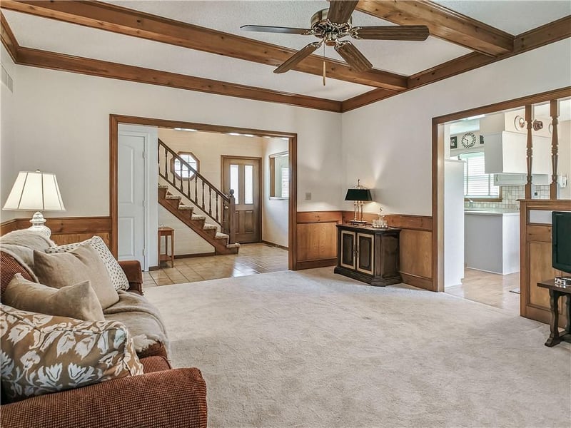 10560 Noland Rd, Lenexa, KS 66215