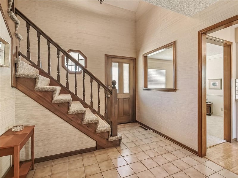 10560 Noland Rd, Overland Park, KS 66215