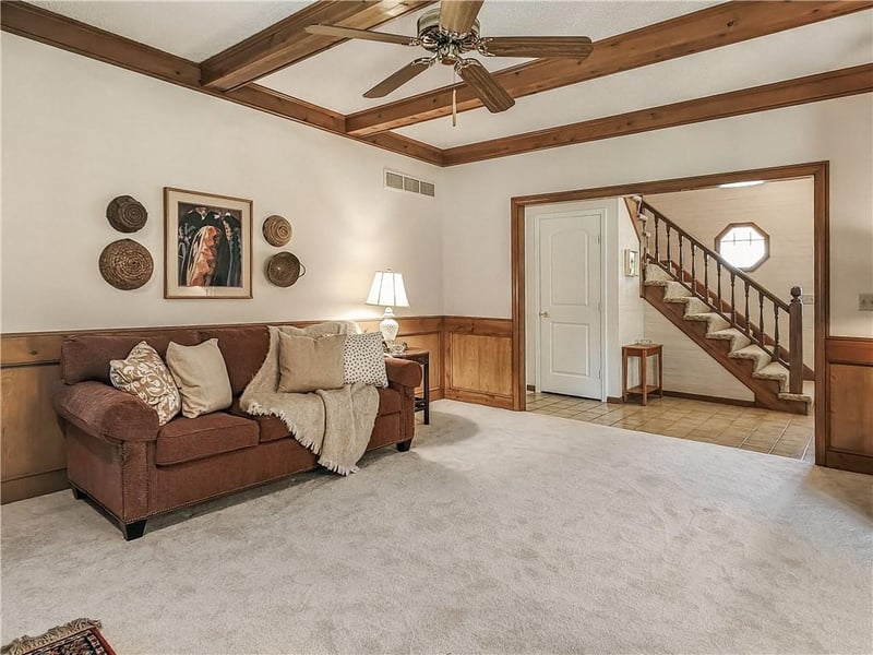 10560 Noland Rd, Overland Park, KS 66215