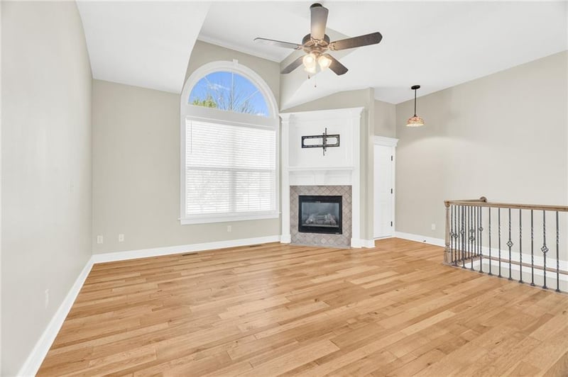 15715 W 62nd St, Shawnee, KS 66217