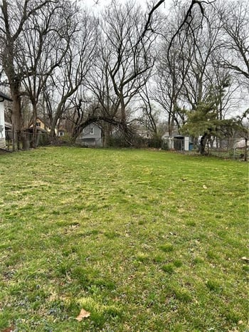 2322 Poplar Ave, Kansas City, MO 64127