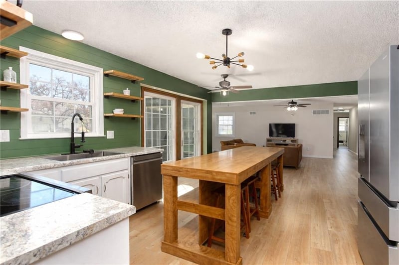 5219 Pleasant Ave, Kansas City, MO 64133