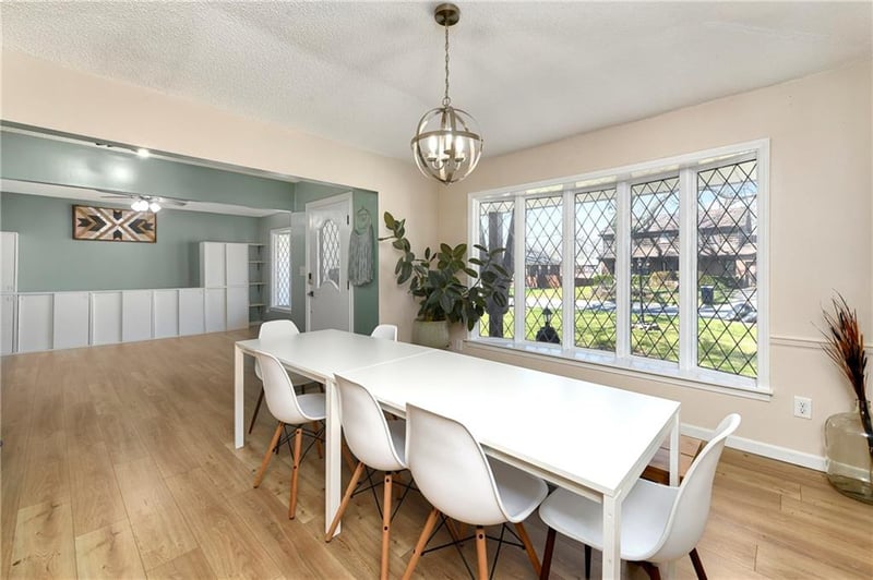 5219 Pleasant Ave, Kansas City, MO 64133