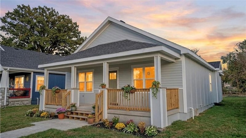 716 Chestnut Ave, Osawatomie, KS 66064