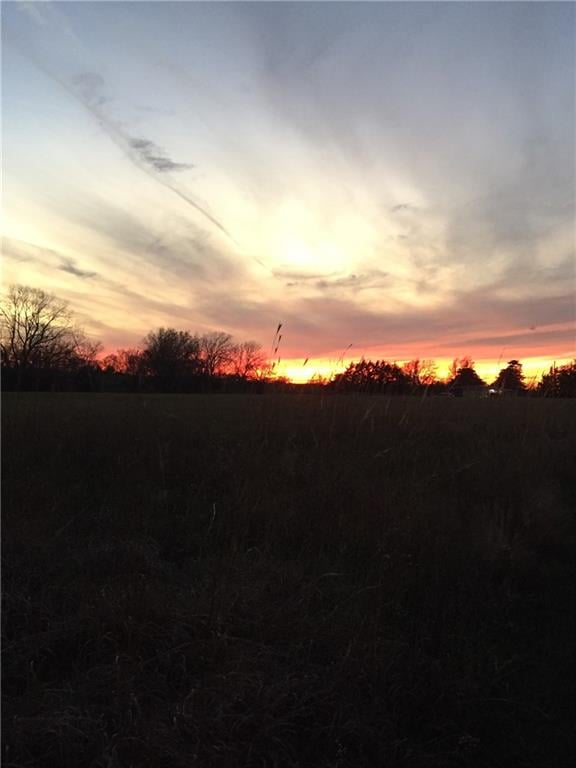22 Fox Run Dr, Mound City, KS 66056