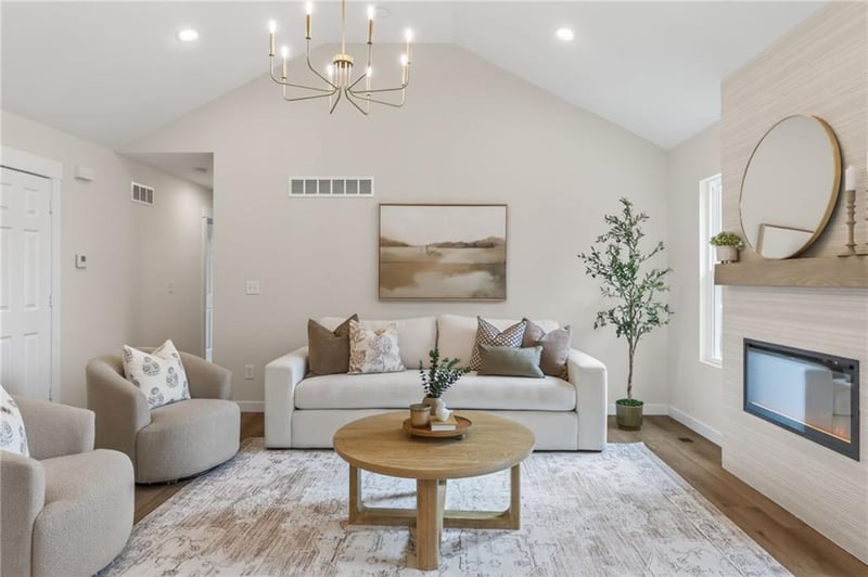 405 Harrison St, Spring Hill, KS 66083