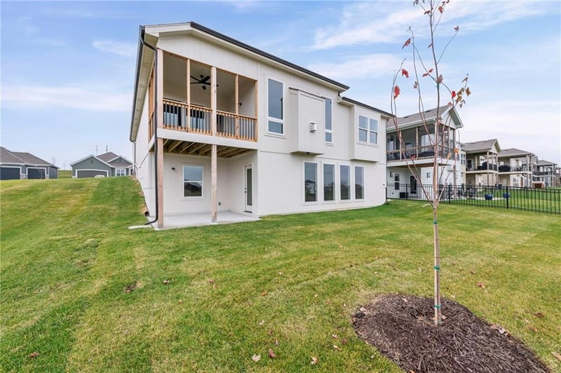 10619 Bell St, Kansas City, MO 64155