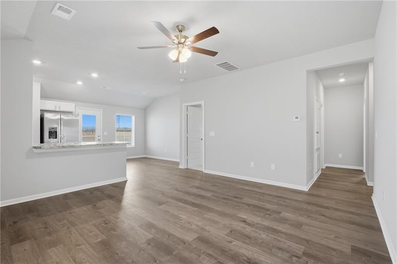 612 Bluebird St, Gardner, KS 66030