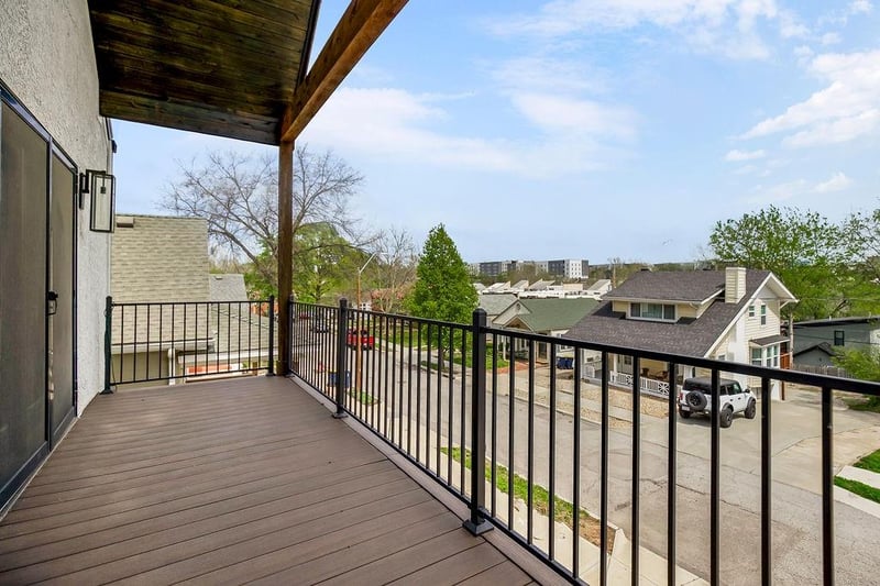 4536 Mercier St, Kansas City, MO 64111