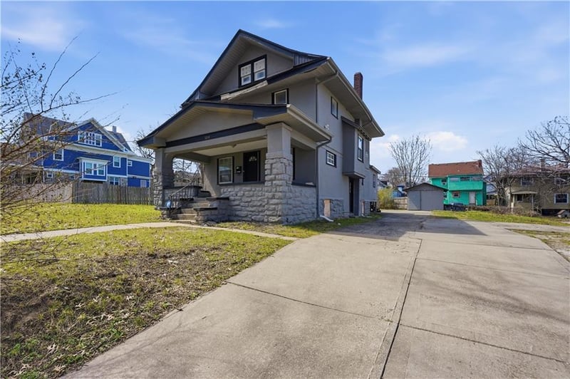 3218 Benton Blvd, Kansas City, MO 64128